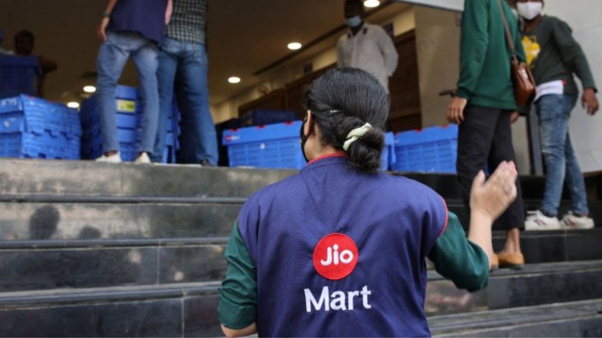 Reliance Jio Mart Sacks 1,000 Employees, Another Round Of Layoffs